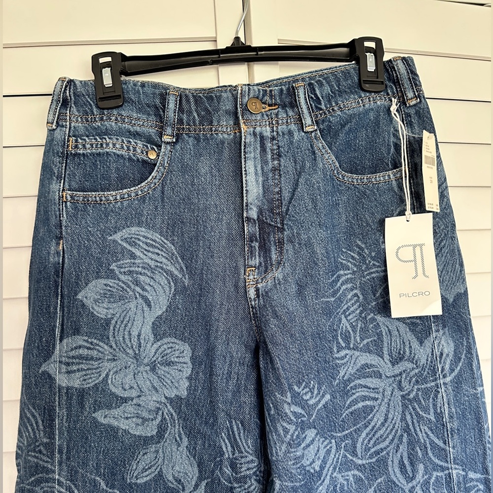Pilcro Blue Floral Wide-Leg Flare Jeans - Picture 5 of 11